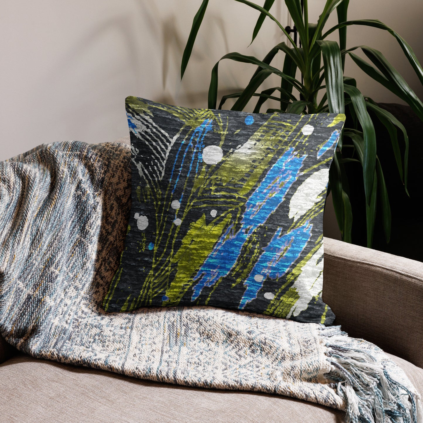 A colorful geometric patterned luxuri abstract  pillow case. For modern home